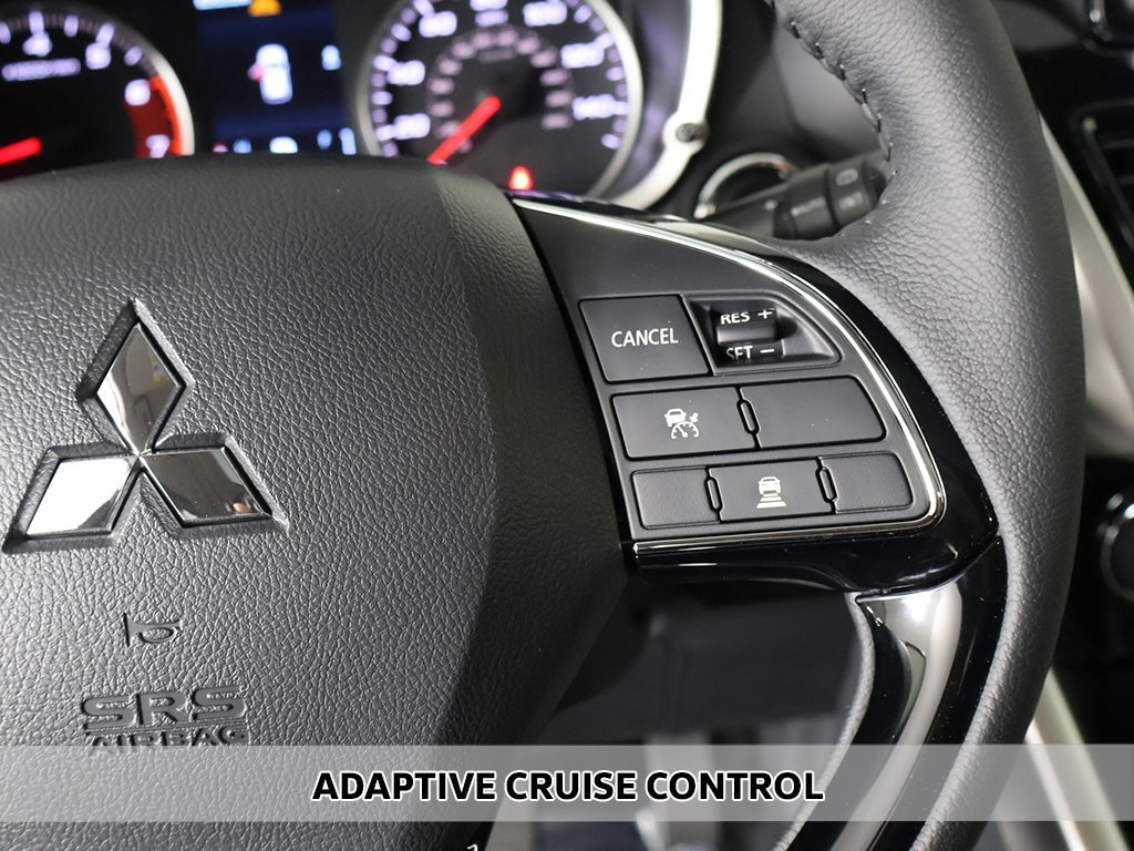 2026 Mitsubishi Eclipse Cross SE photo 2