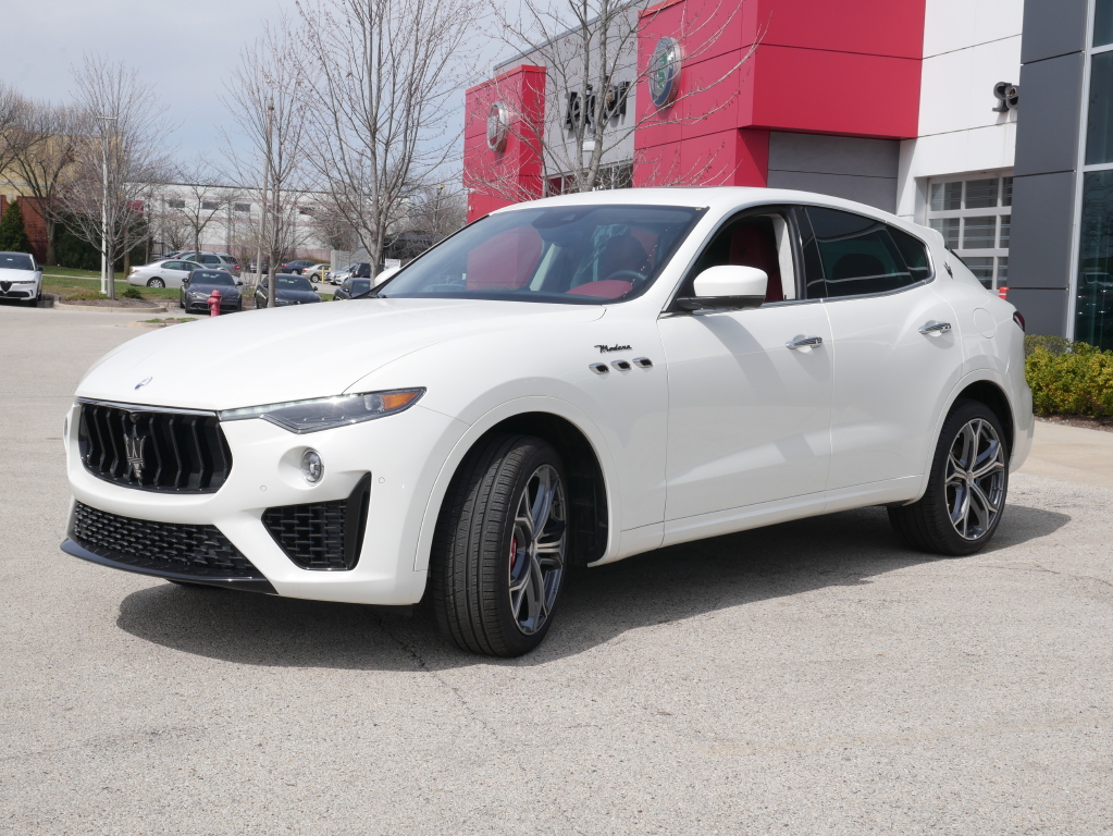 2023 Maserati Levante Modena photo 11