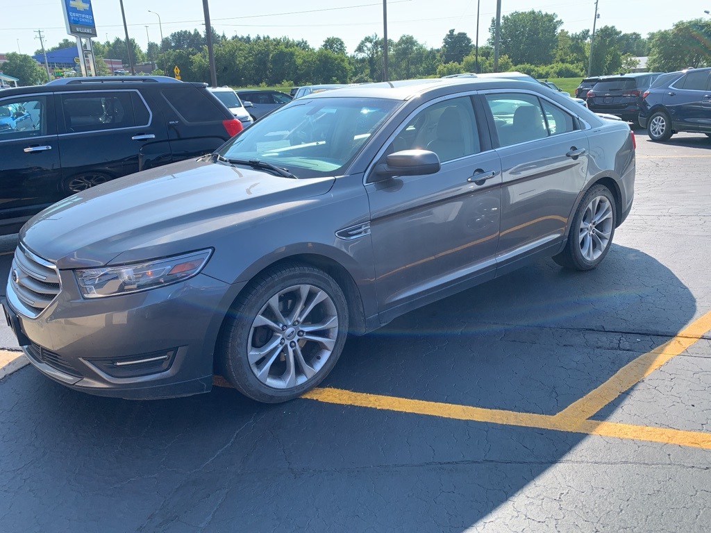 2013 Ford Taurus SEL