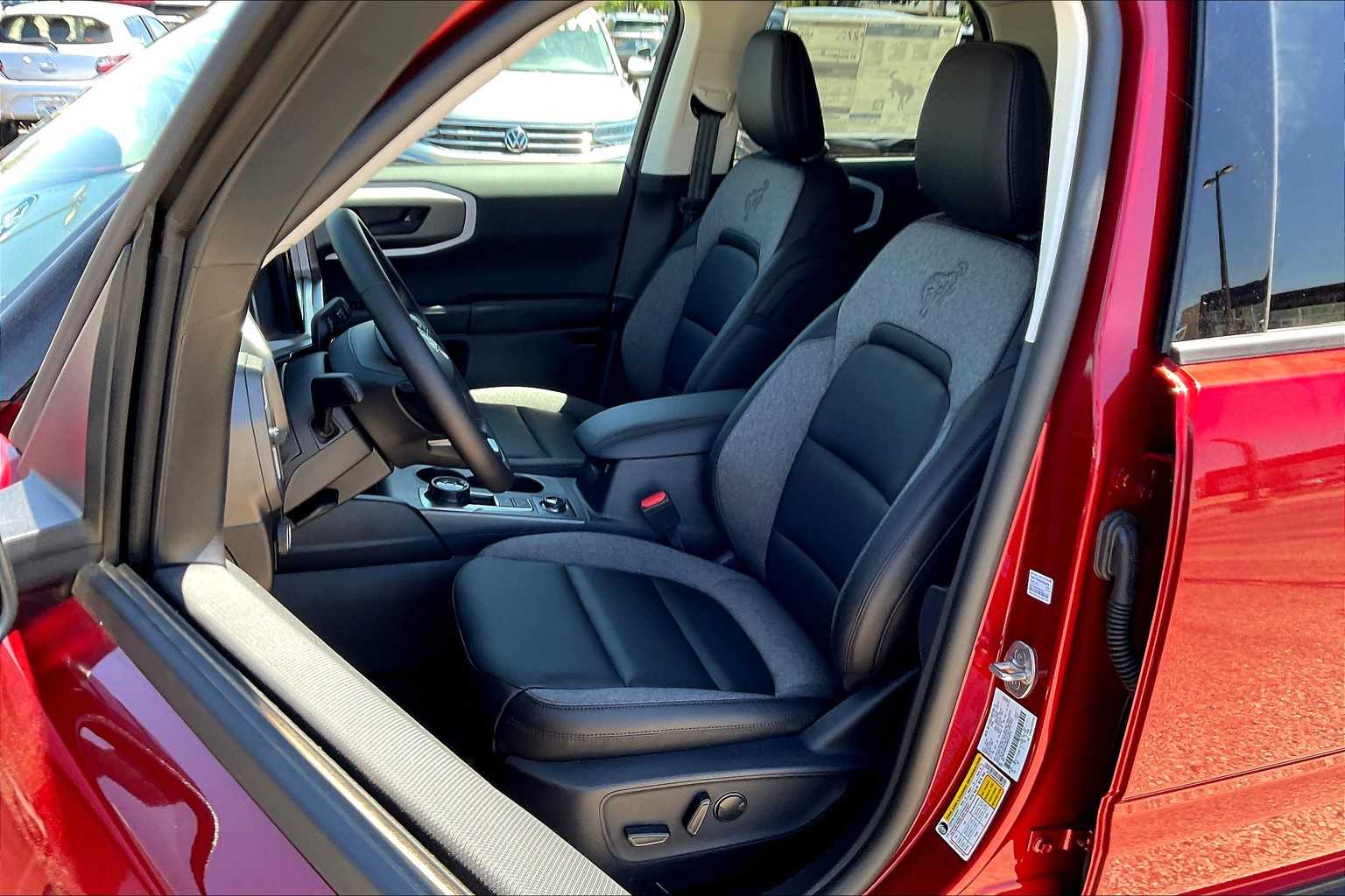 2025 Ford Bronco Sport Big Bend photo 9