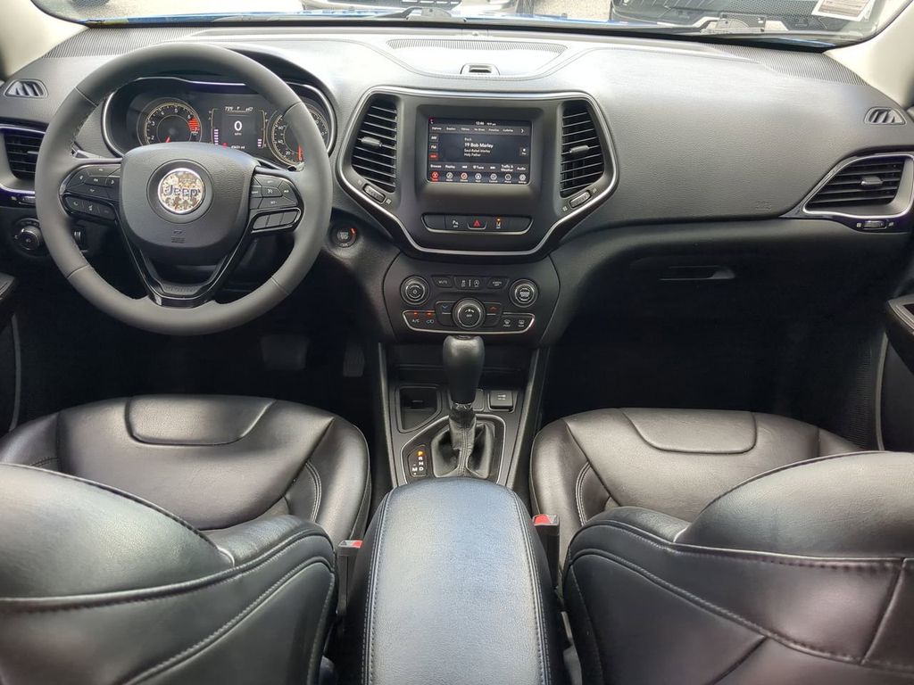 2021 Jeep Cherokee Altitude photo 14