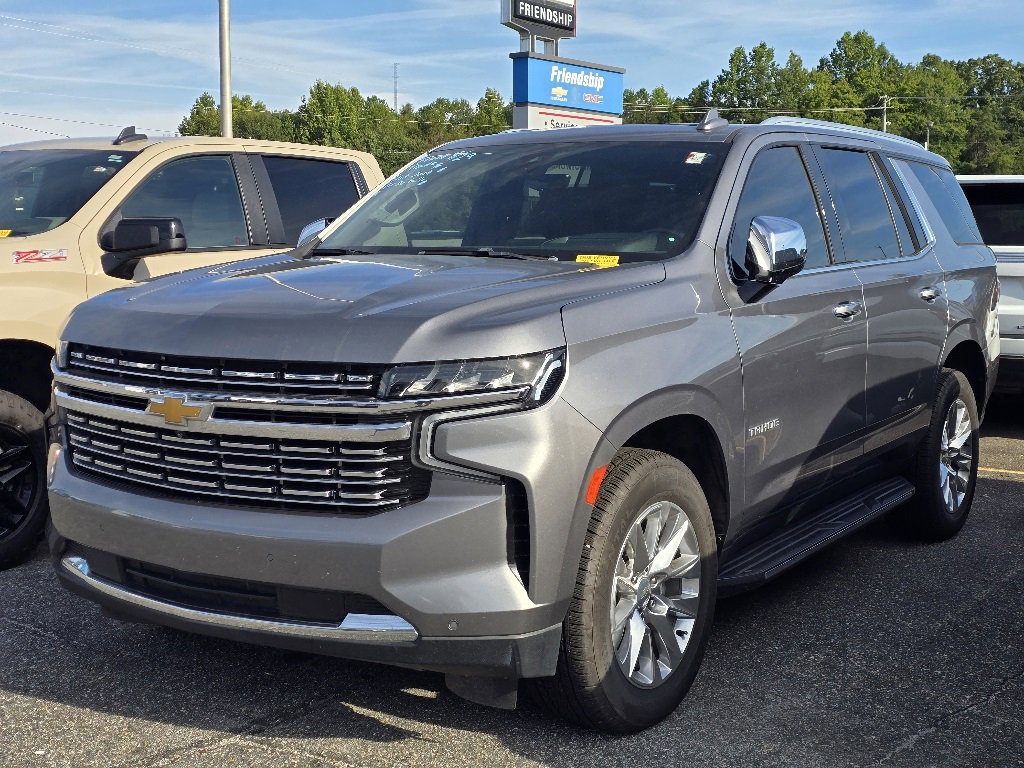 2021 Chevrolet Tahoe Premier photo 2