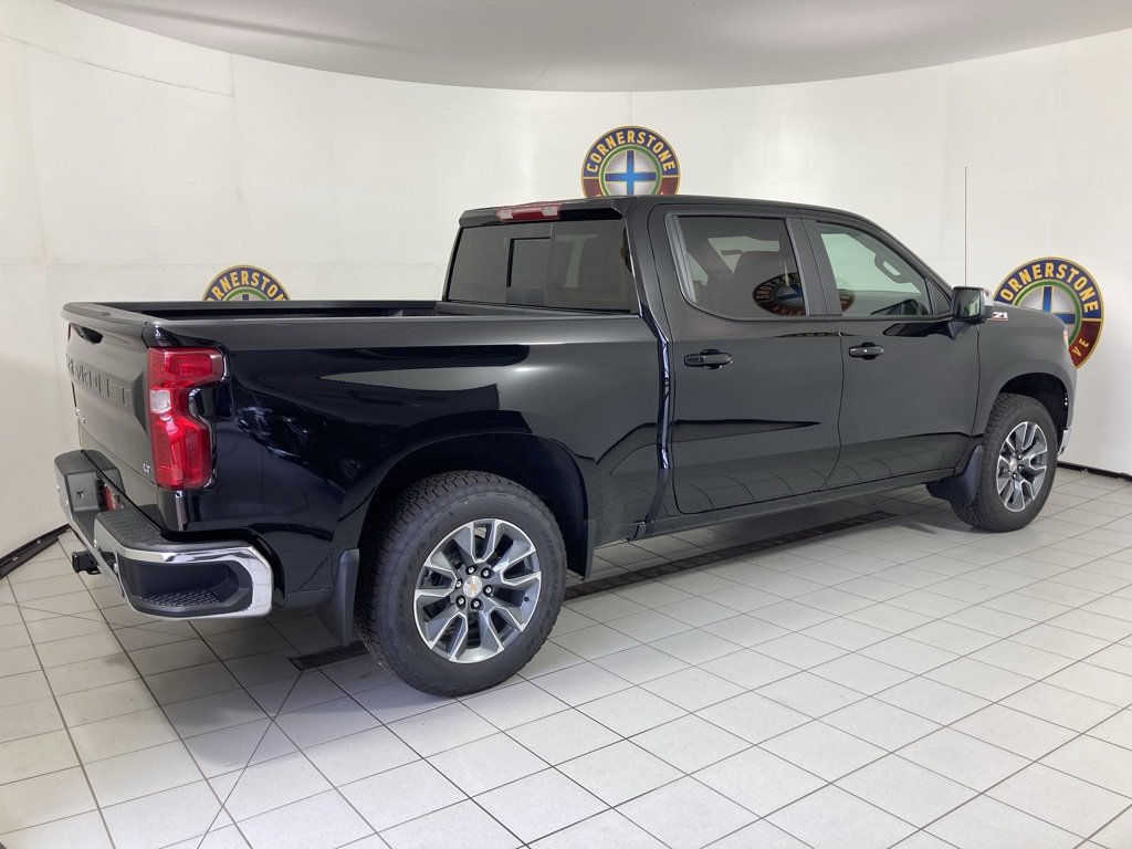 2026 Chevrolet Silverado 1500 LT photo 17