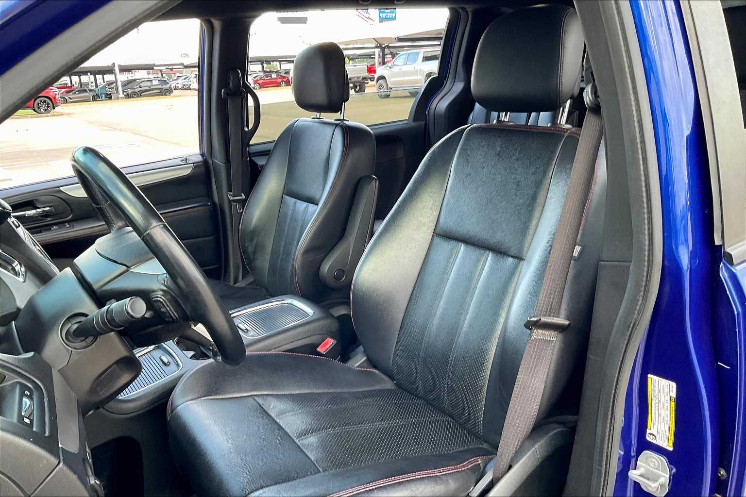 2019 Dodge Grand Caravan GT photo 8