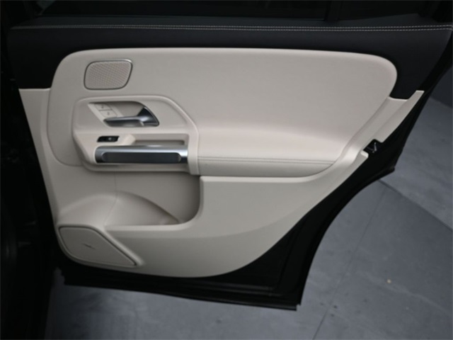 2021 MERCEDES-BENZ GLB-CLASS - Image 29