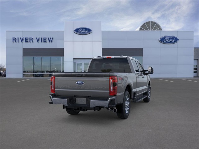 2025 Ford F-350 Lariat photo 8