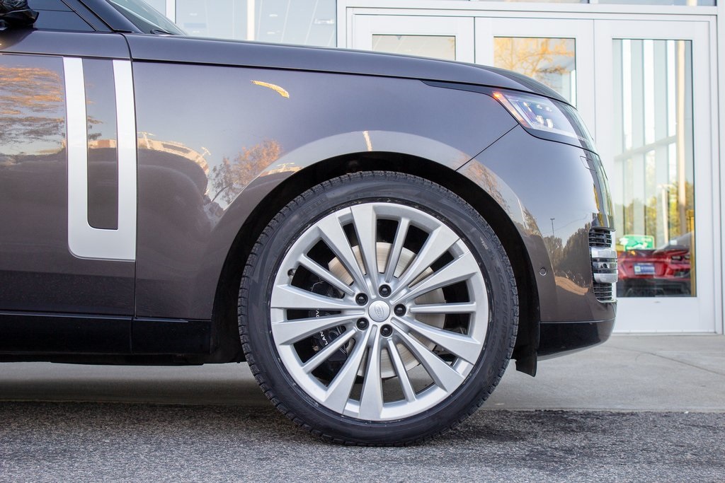 2023 Land Rover Range Rover First Edition photo 4