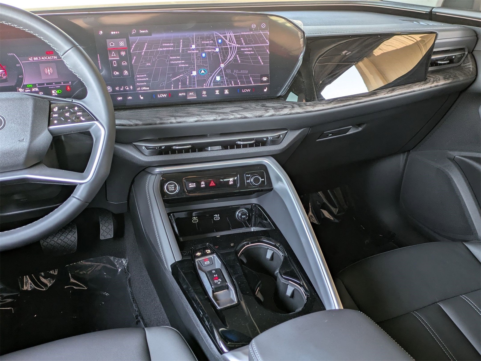 2025 Audi Q5 Premium photo 5