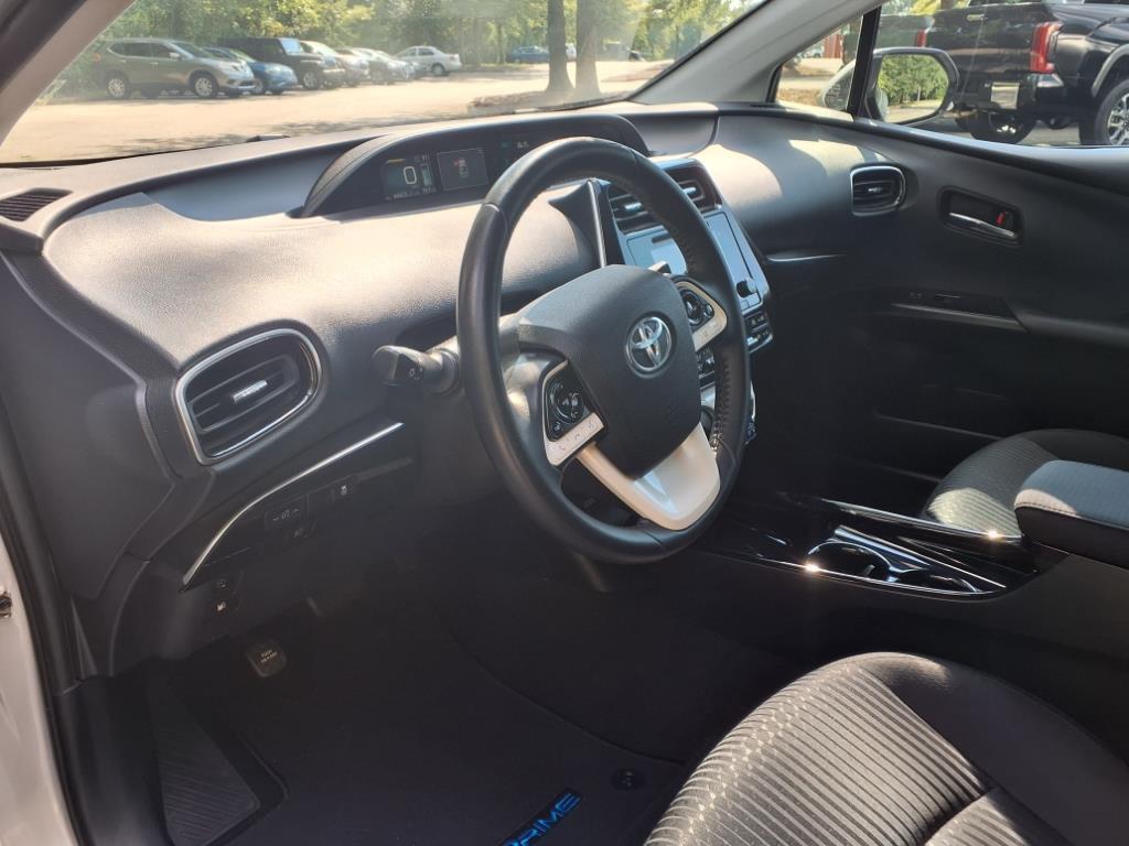 2019 Toyota Prius Prime Plus photo 13