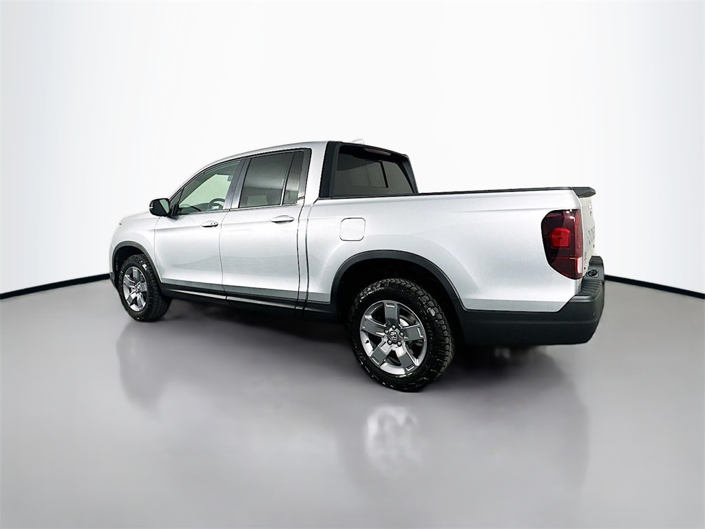2025 Honda Ridgeline TrailSport photo 8