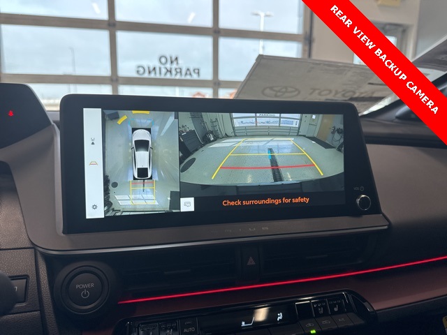 2026 Toyota Prius Plug-in Base photo 4