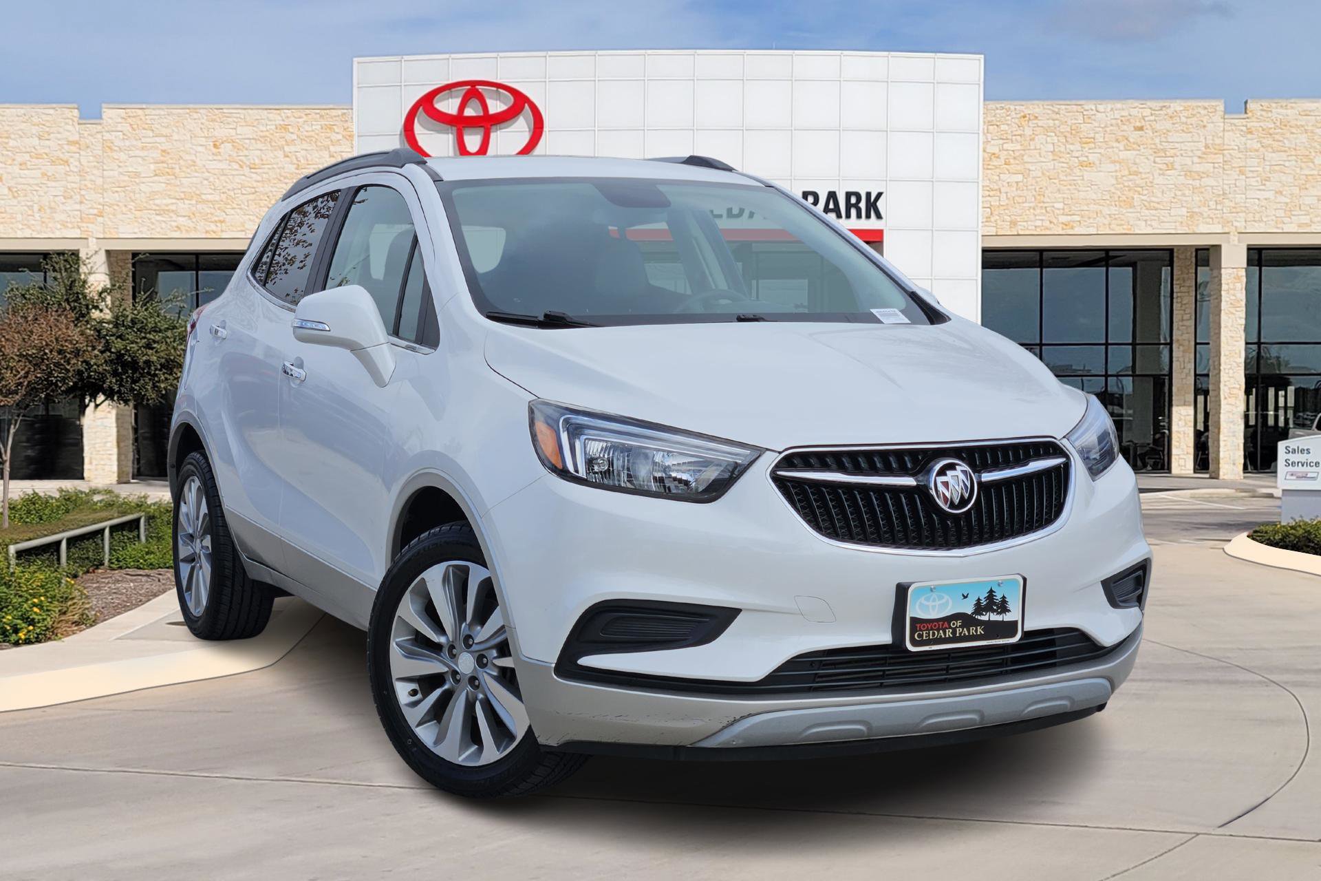 2018 Buick Encore Preferred's photo