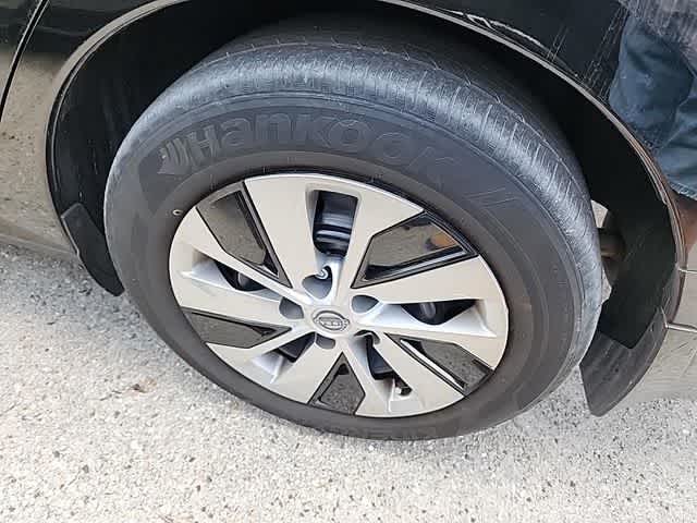 2023 Nissan Altima 2.5 S photo 8