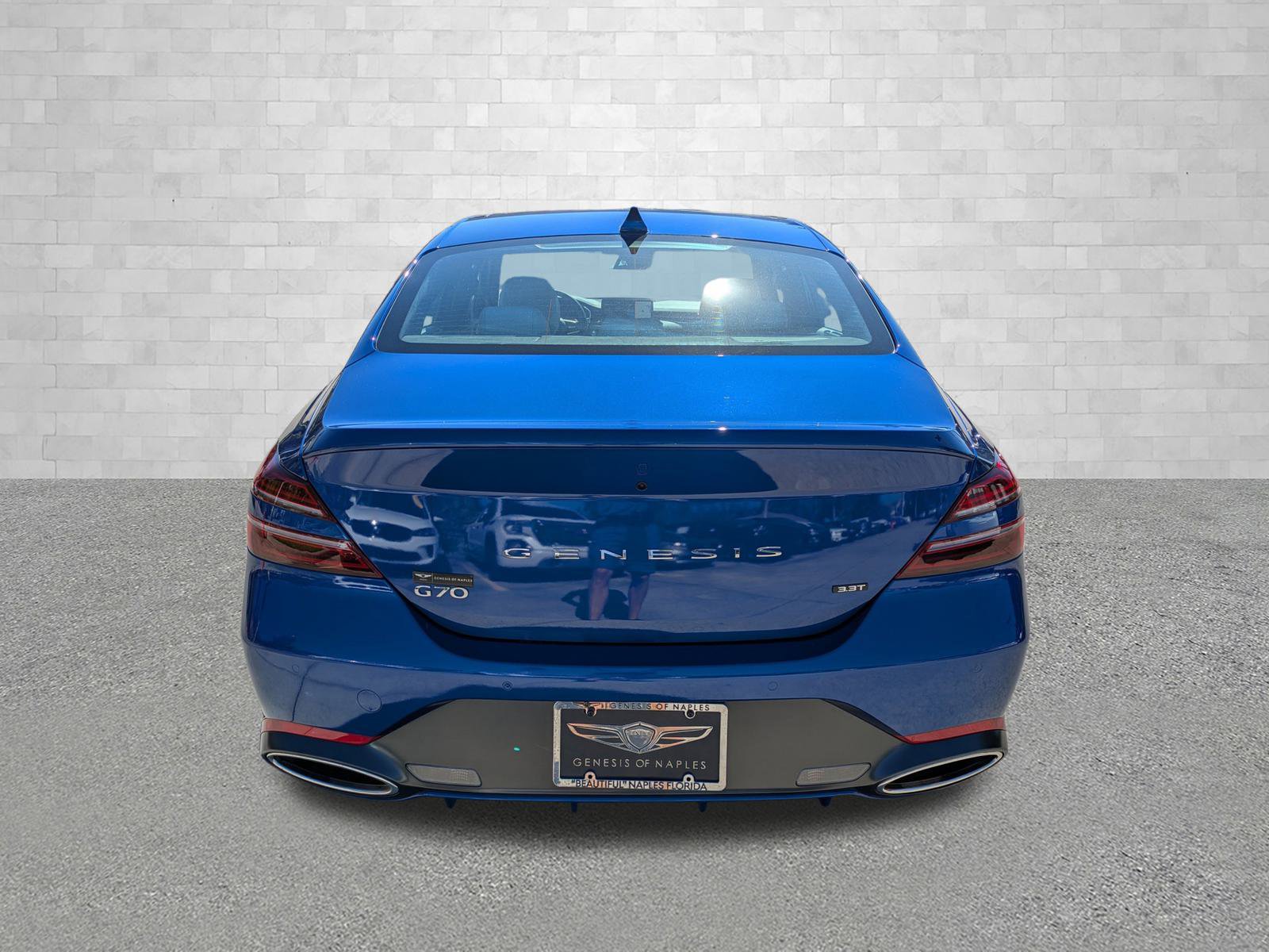 2025 Genesis G70 3.3T Sport Prestige photo 3