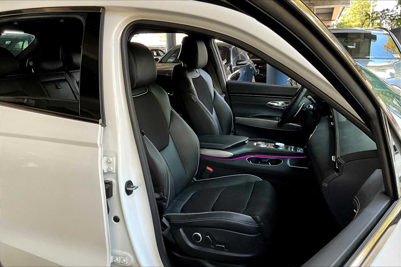 2023 Genesis GV70 Select Advanced 2.5T Sport Prestige photo 8