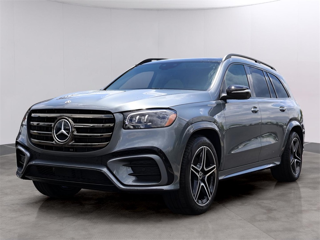 2025 Mercedes Benz GLS 450 4MATIC photo 2