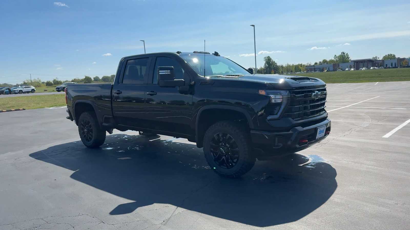 2026 Chevrolet Silverado 2500HD LT photo 2