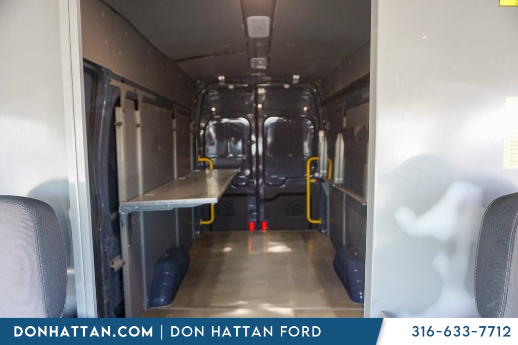 2020 Ford Transit photo 10