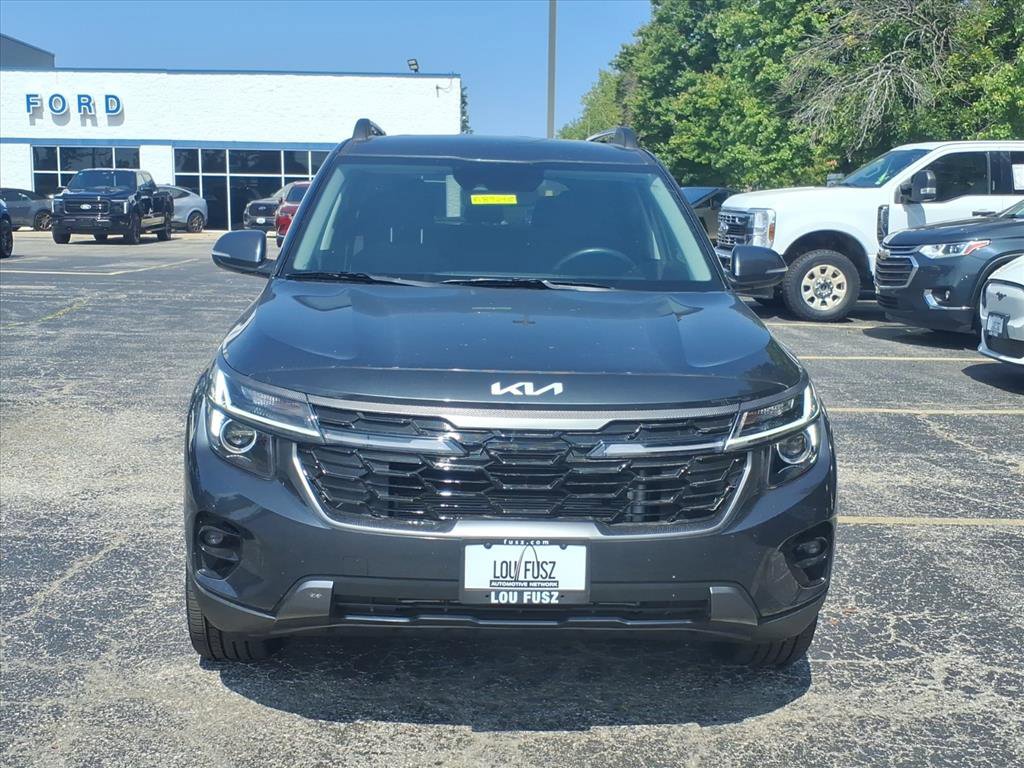 2024 Kia Seltos X-Line photo 27