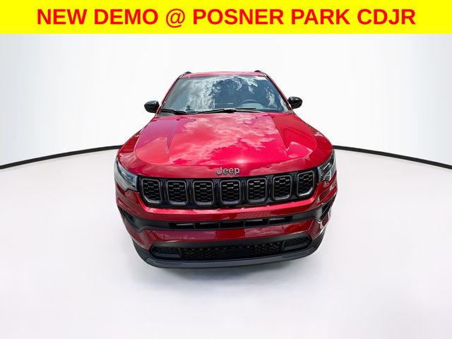 2025 Jeep Compass Latitude photo 2