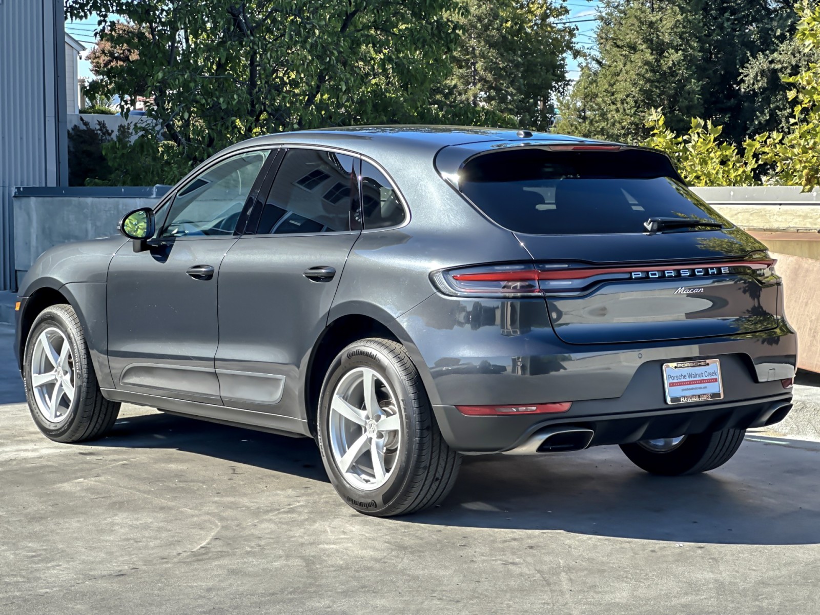 2019 Porsche Macan photo 3