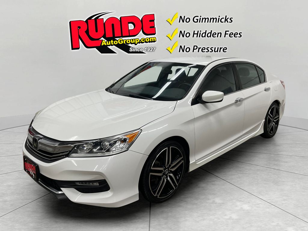 Used 2017 Honda Accord Sport SE with VIN 1HGCR2F17HA003340 for sale in Manchester, IA