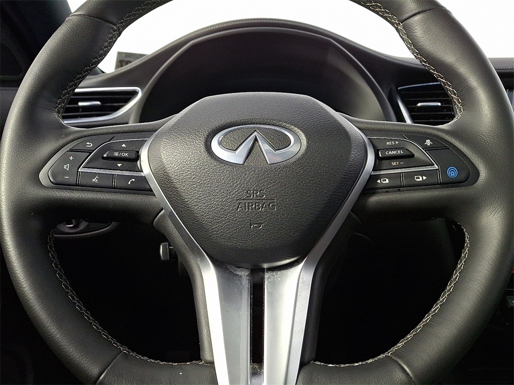 2023 Infiniti QX55 Essential photo 18