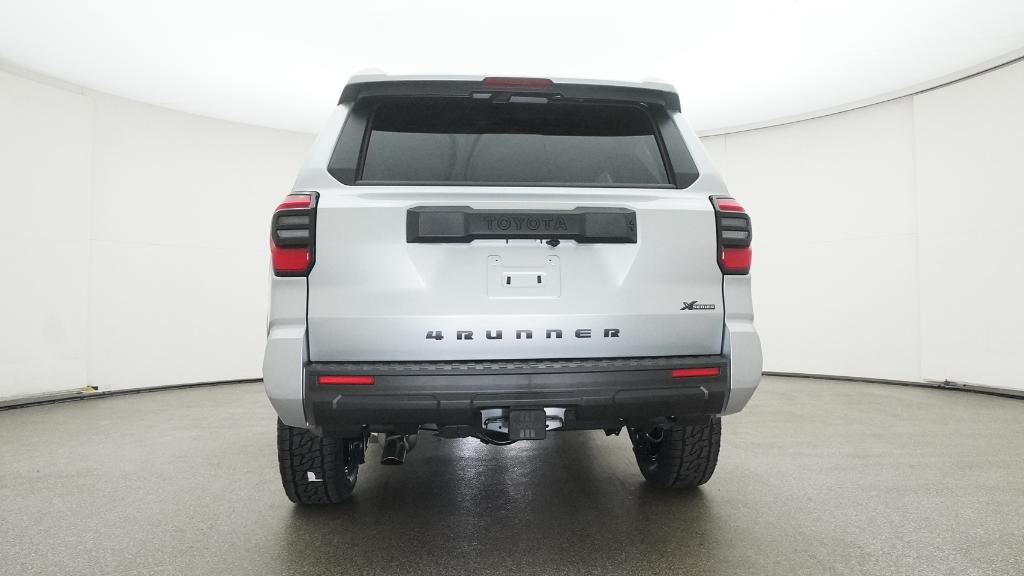 2025 Toyota 4Runner SR5 photo 17