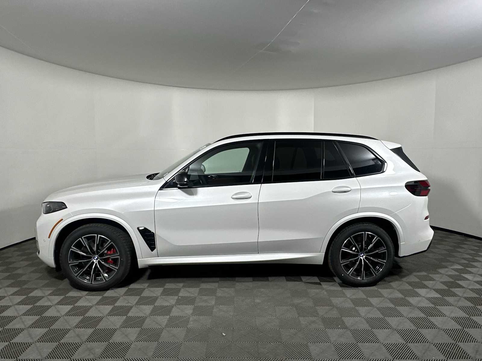 2026 Bmw X5 M60i photo 4