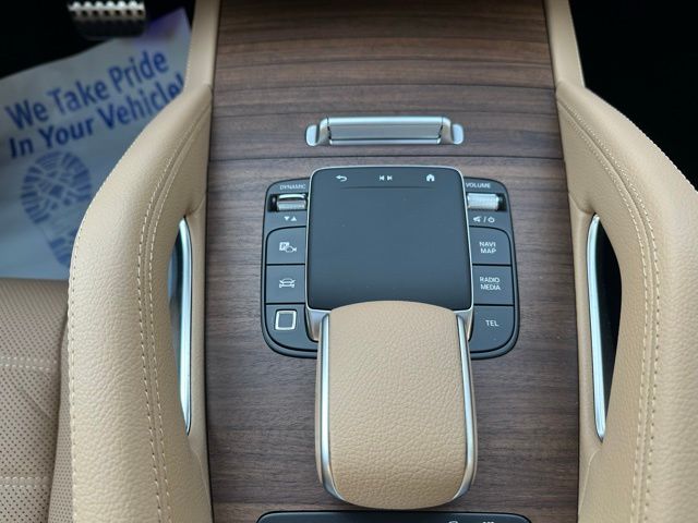2026 Mercedes Benz GLS 580 4MATIC photo 36
