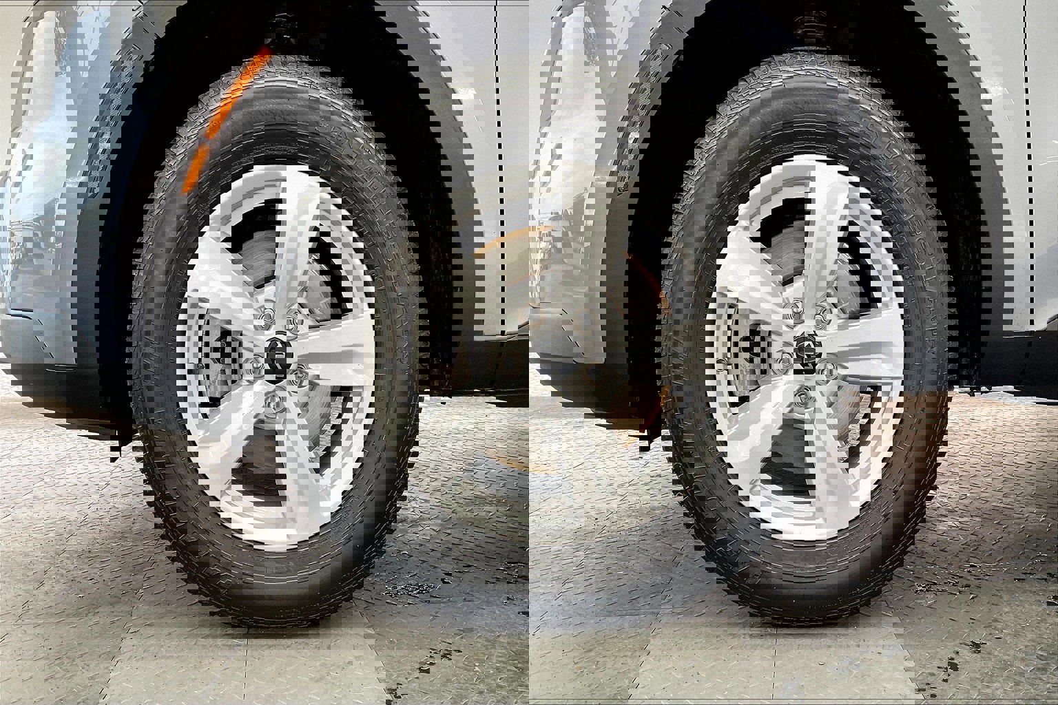 2022 Kia Sorento LX photo 7
