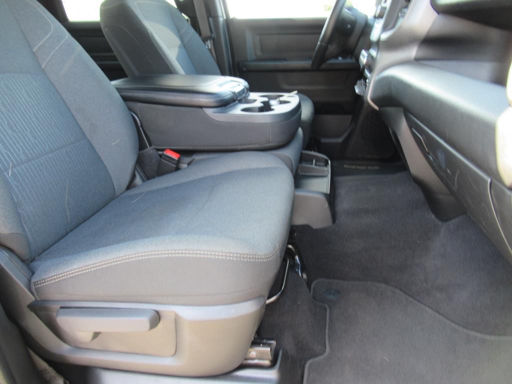 2022 Ram 3500 Tradesman photo 9