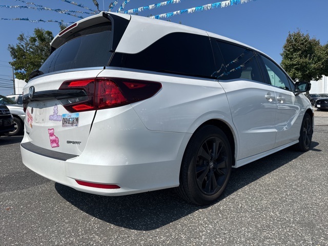 2023 Honda Odyssey Sport photo 4