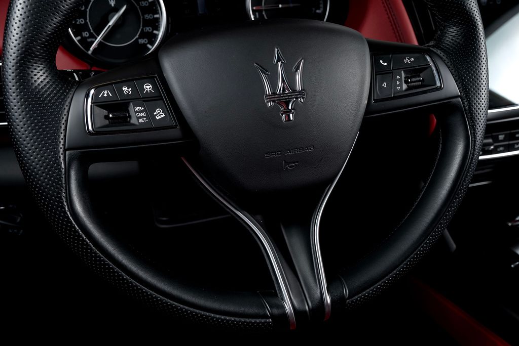 2022 Maserati Levante GT photo 31