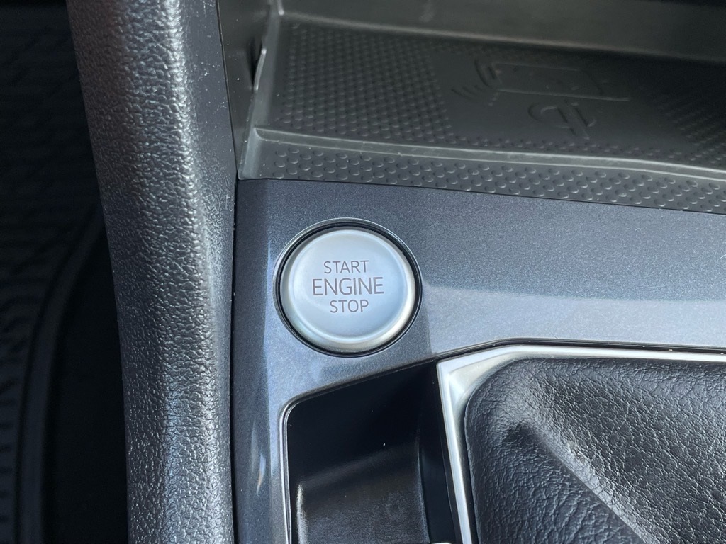 2022 Volkswagen Tiguan SE photo 15