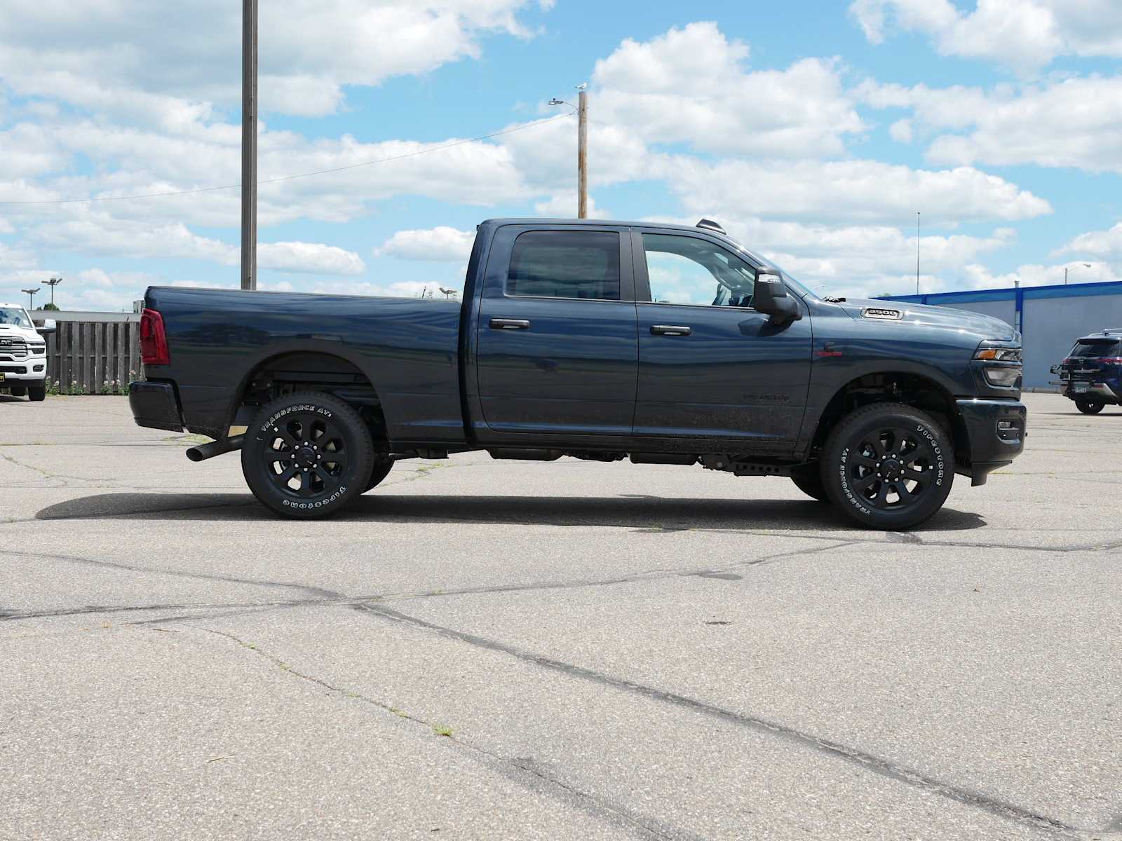 2025 Ram 2500 Big Horn photo 3