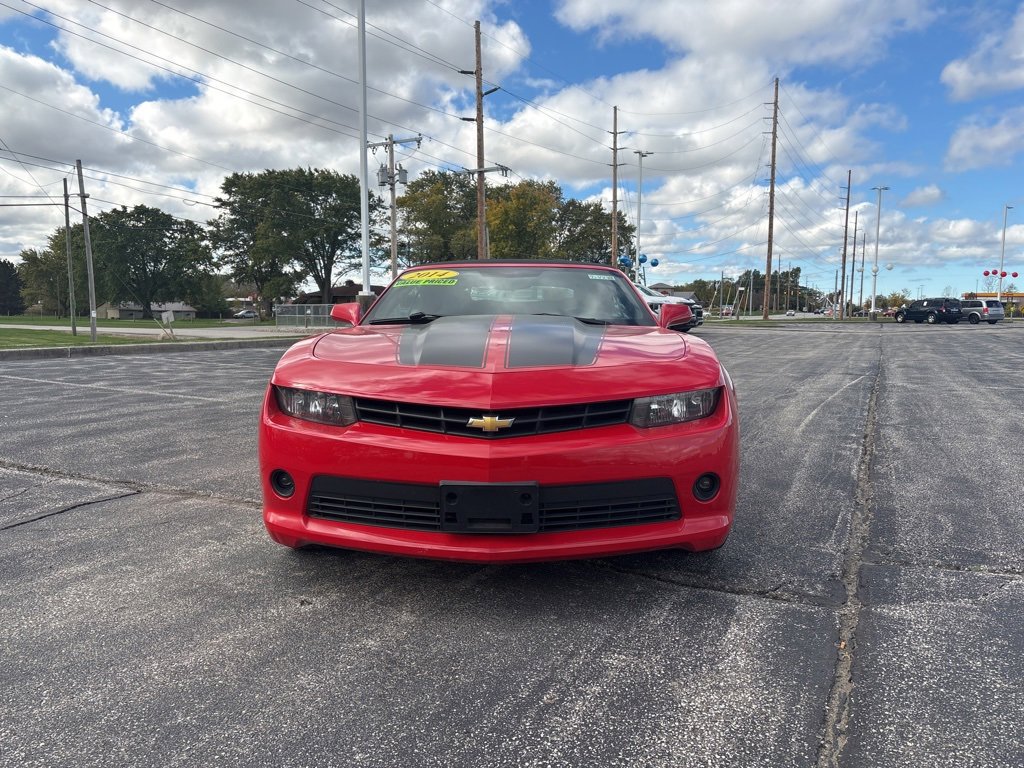 2014 Chevrolet Camaro 1LT photo 2