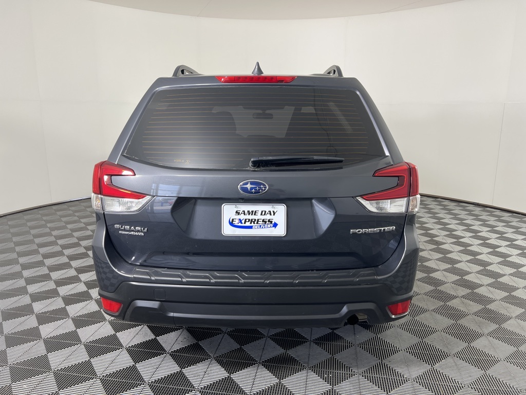 2023 Subaru Forester Base photo 21