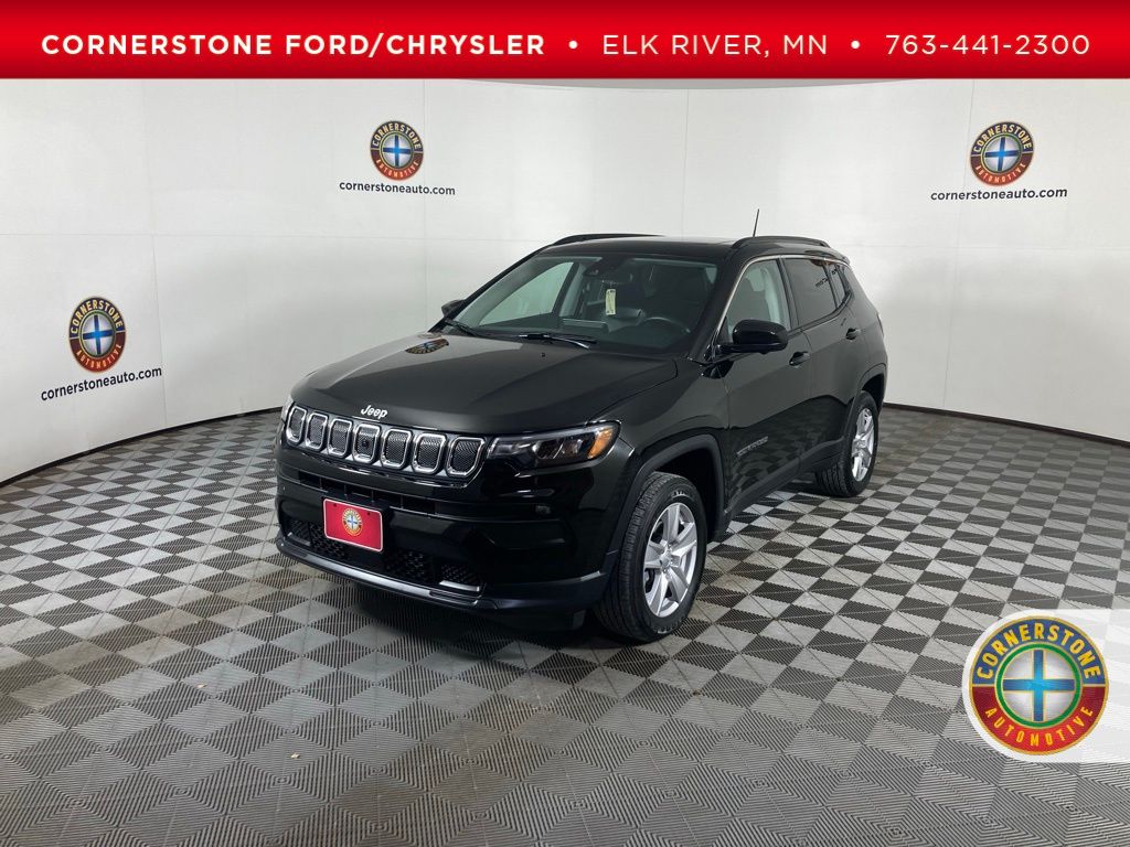 2022 Jeep Compass Latitude's photo