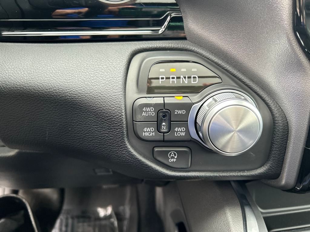 2026 Ram 1500 Laramie photo 15
