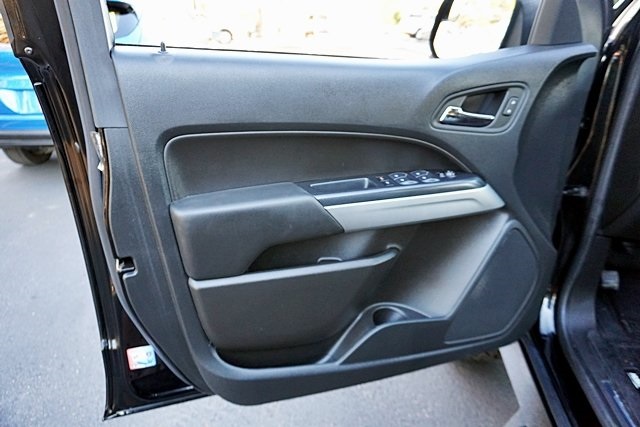 Used 2022 Black Chevrolet ZR2 image 23