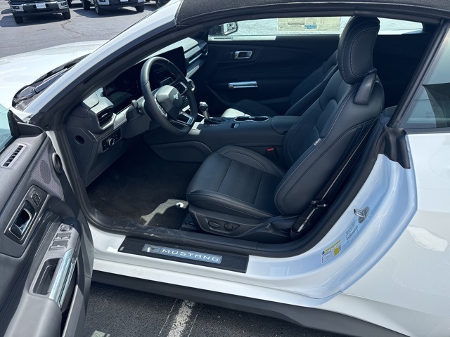 2025 Ford Mustang EcoBoost Premium Convertible photo 12