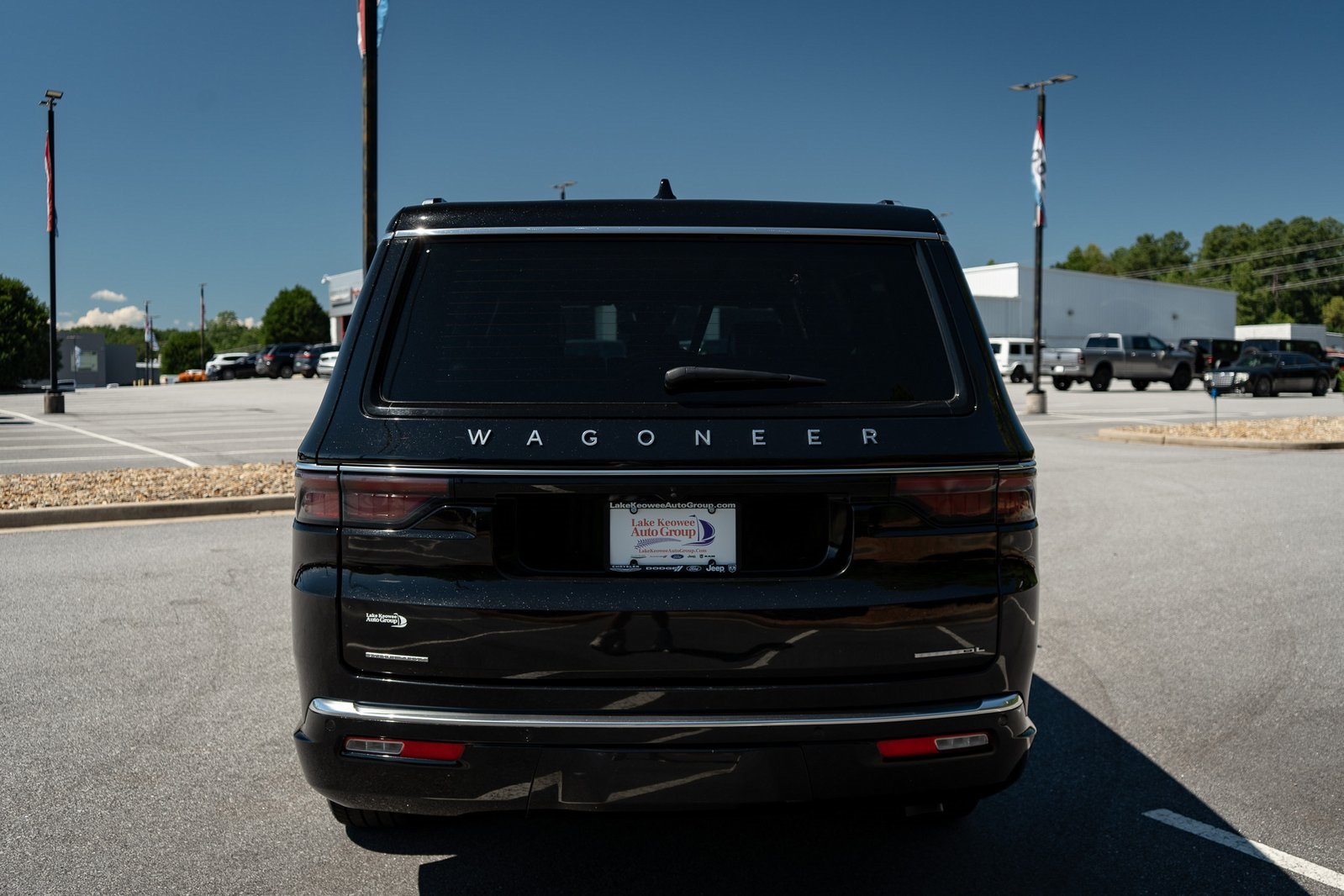 2023 Jeep Wagoneer L Series III photo 6