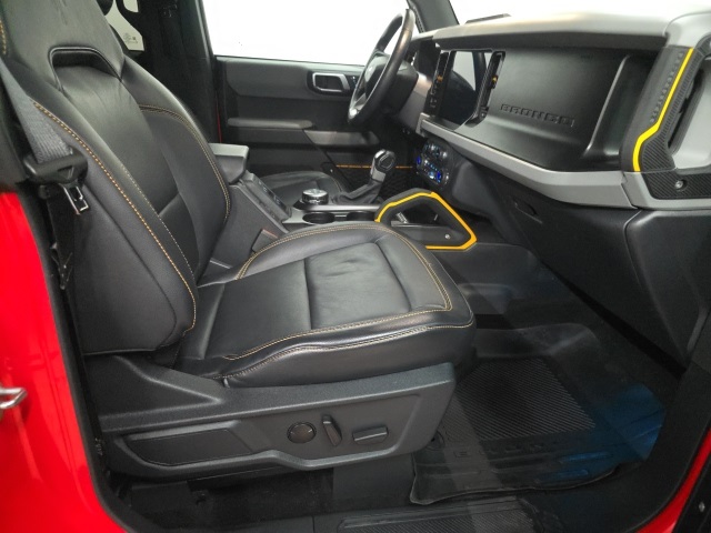2022 Ford Bronco Badlands photo 3