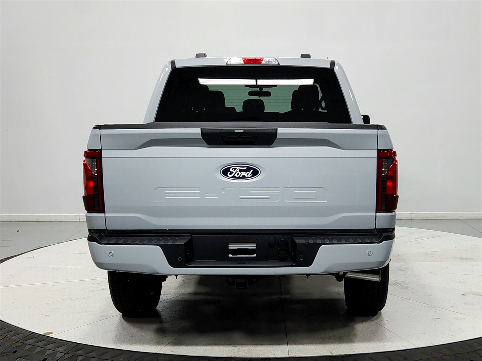 2025 Ford F-150 STX photo 4