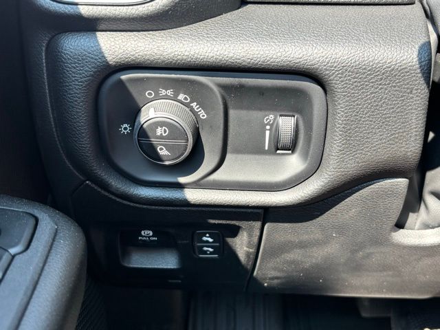 2025 Ram 1500 Big Horn Lone Star photo 30