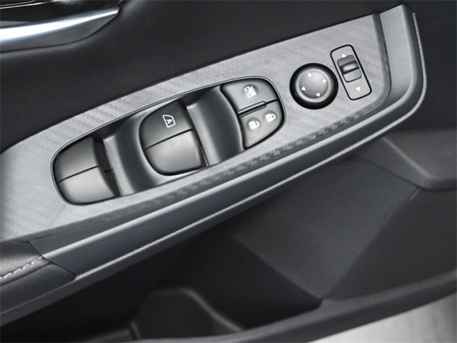 2025 Nissan Sentra SV photo 8