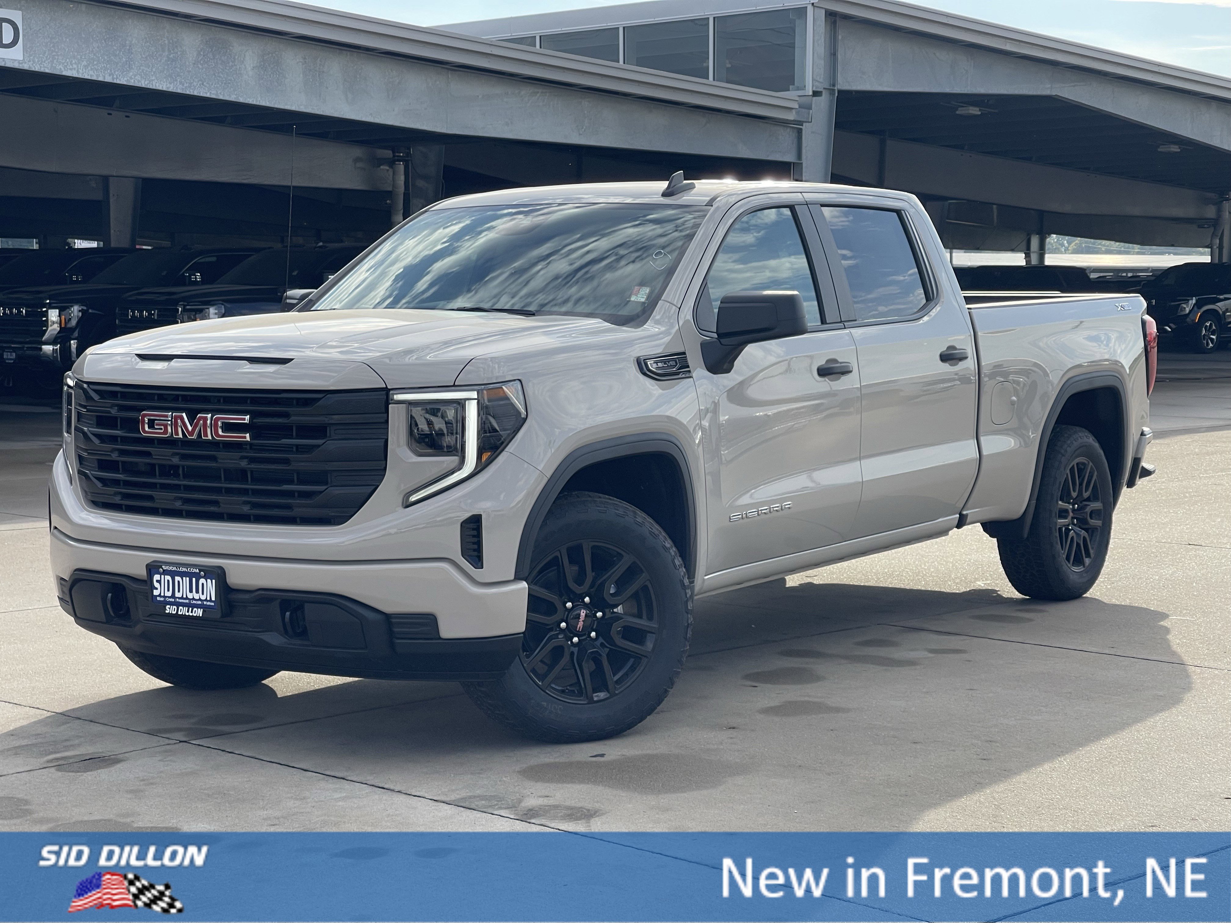 2026 GMC Sierra 1500 Pro's photo