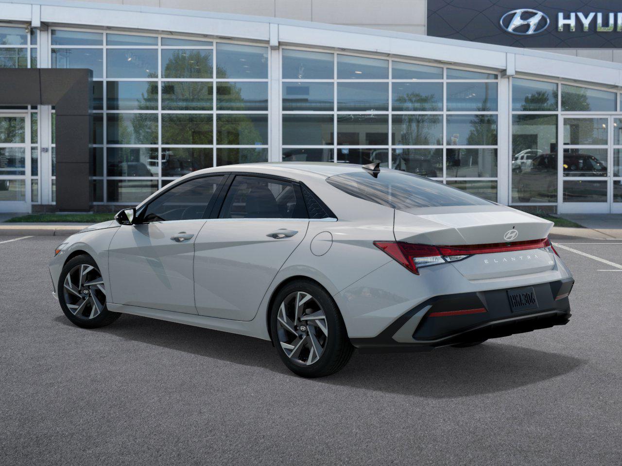 2025 Hyundai Elantra Hybrid Limited photo 4