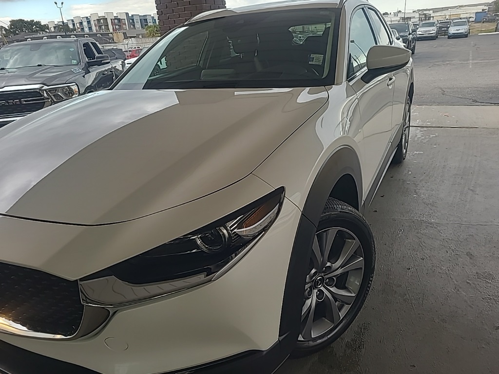2022 Mazda CX-30 Premium's photo